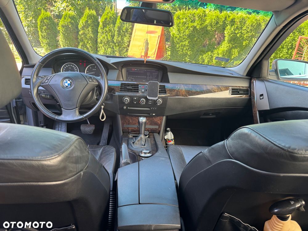 BMW Seria 5 - 23