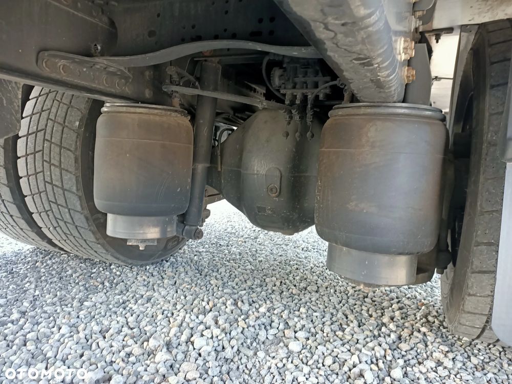 Renault D19 4X2 EURO 6 Chłodnia Supra 1150 MT Dwie Komory - 21