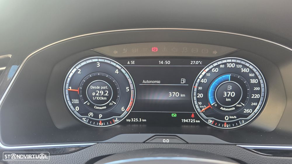 VW Passat Variant 2.0 TDI Highline DSG 4Motion - 48