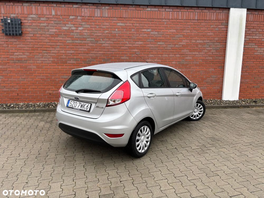 Ford Fiesta 1.25 Trend - 2