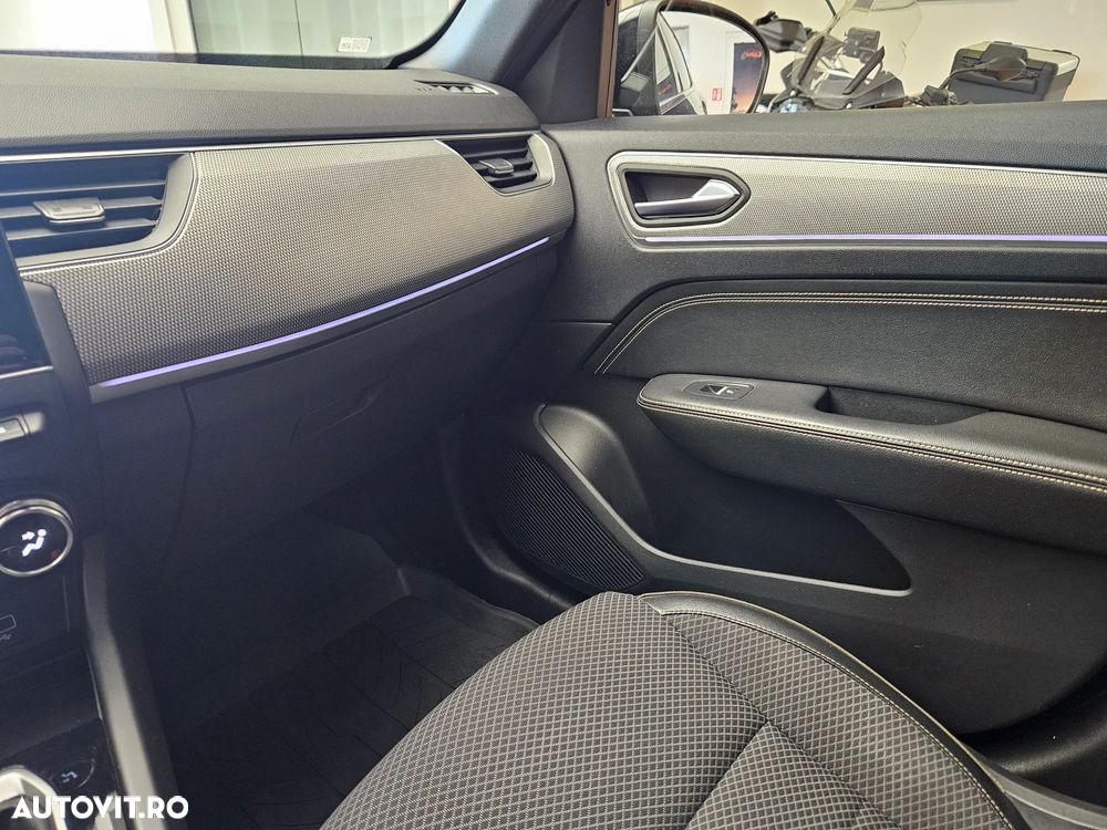 Renault Arkana E-TECH 145 Techno - 25