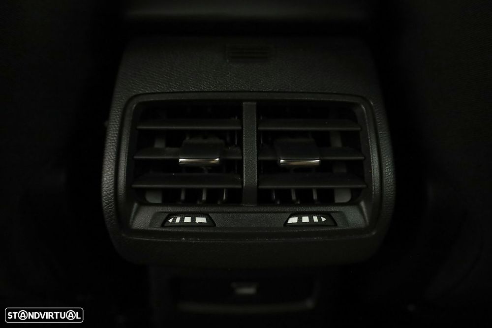 Citroën C4 1.2 PureTech Plus EAT8 - 23