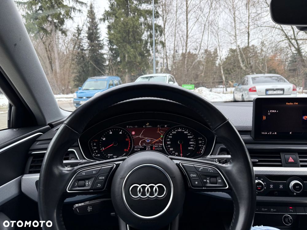 Audi A4 Avant 2.0 TDI Sport S tronic - 8