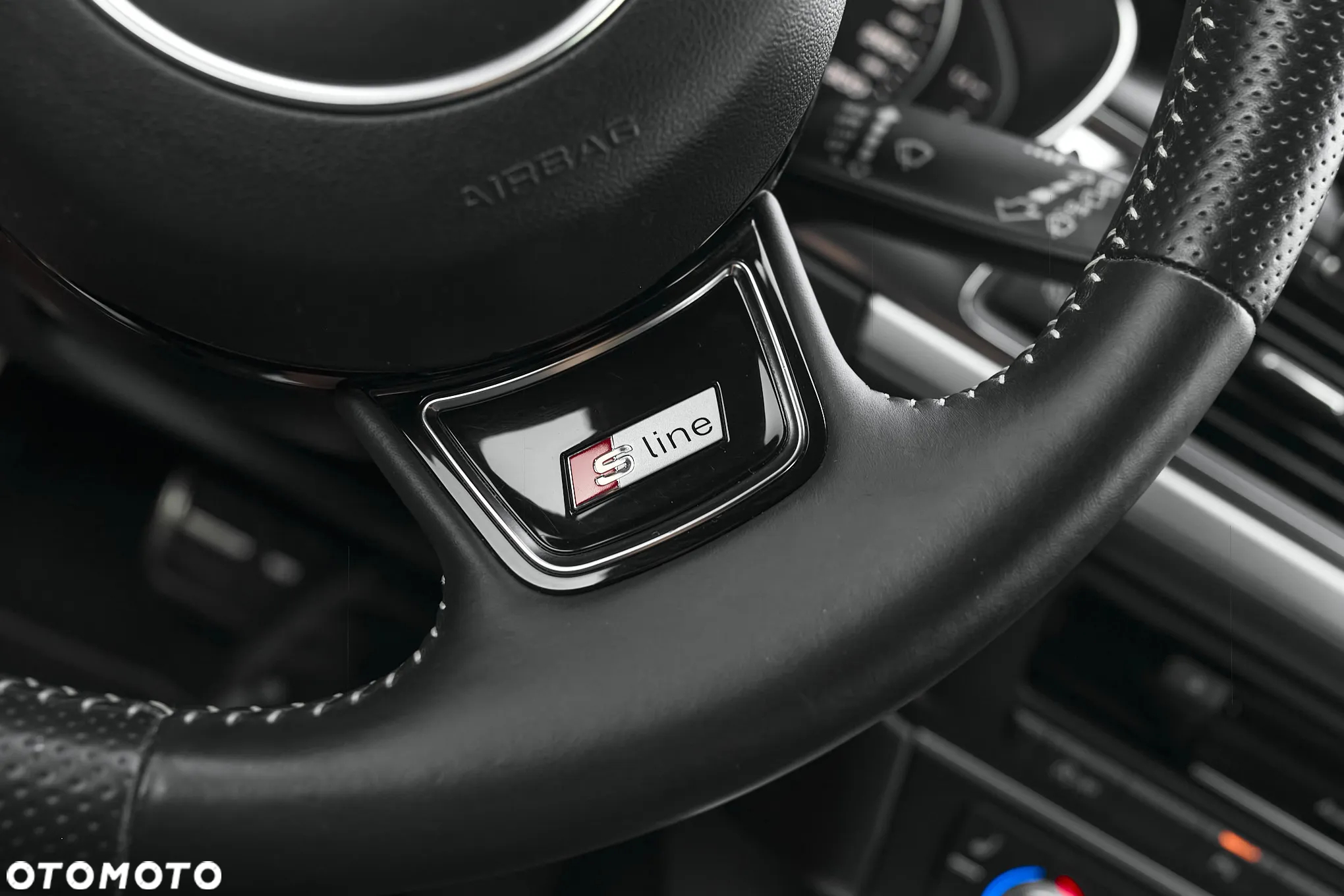 Audi A6 Avant 2.0 TDI Ultra S tronic - 33