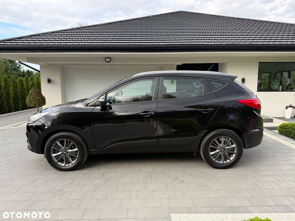 Hyundai ix35 1.6 2WD Fifa World Cup Edition - 3