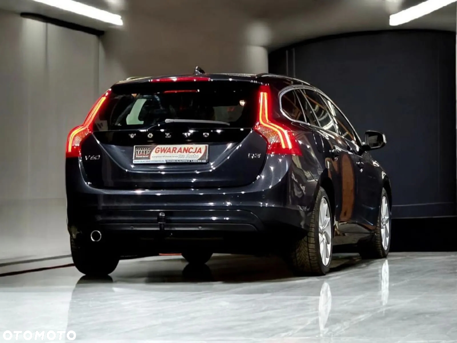 Volvo V60 D3 Business Edition - 4
