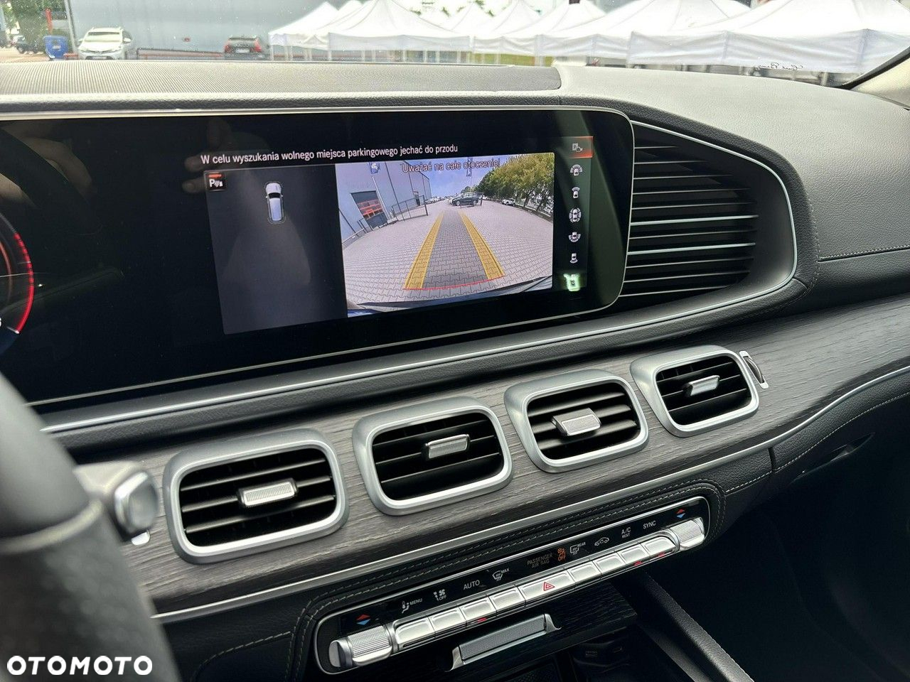 Mercedes-Benz GLS 400 d 4-Matic - 28