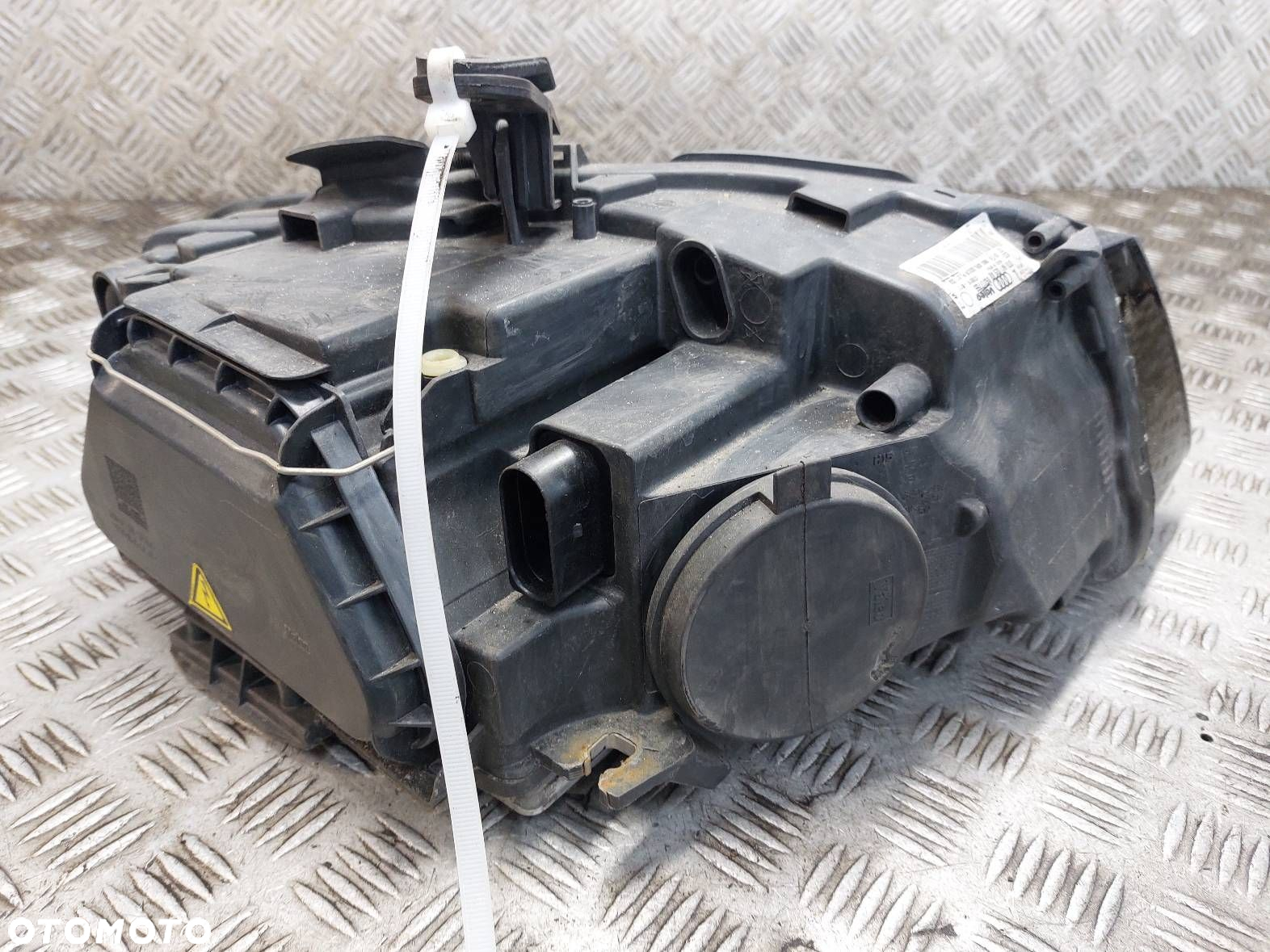 LAMPA LEWY PRZÓD AUDI A5 8T 8T0941029AK 8K0941597 - 6