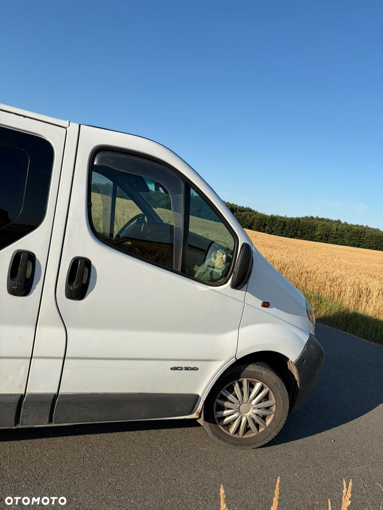 Renault Trafic Passenger - 6