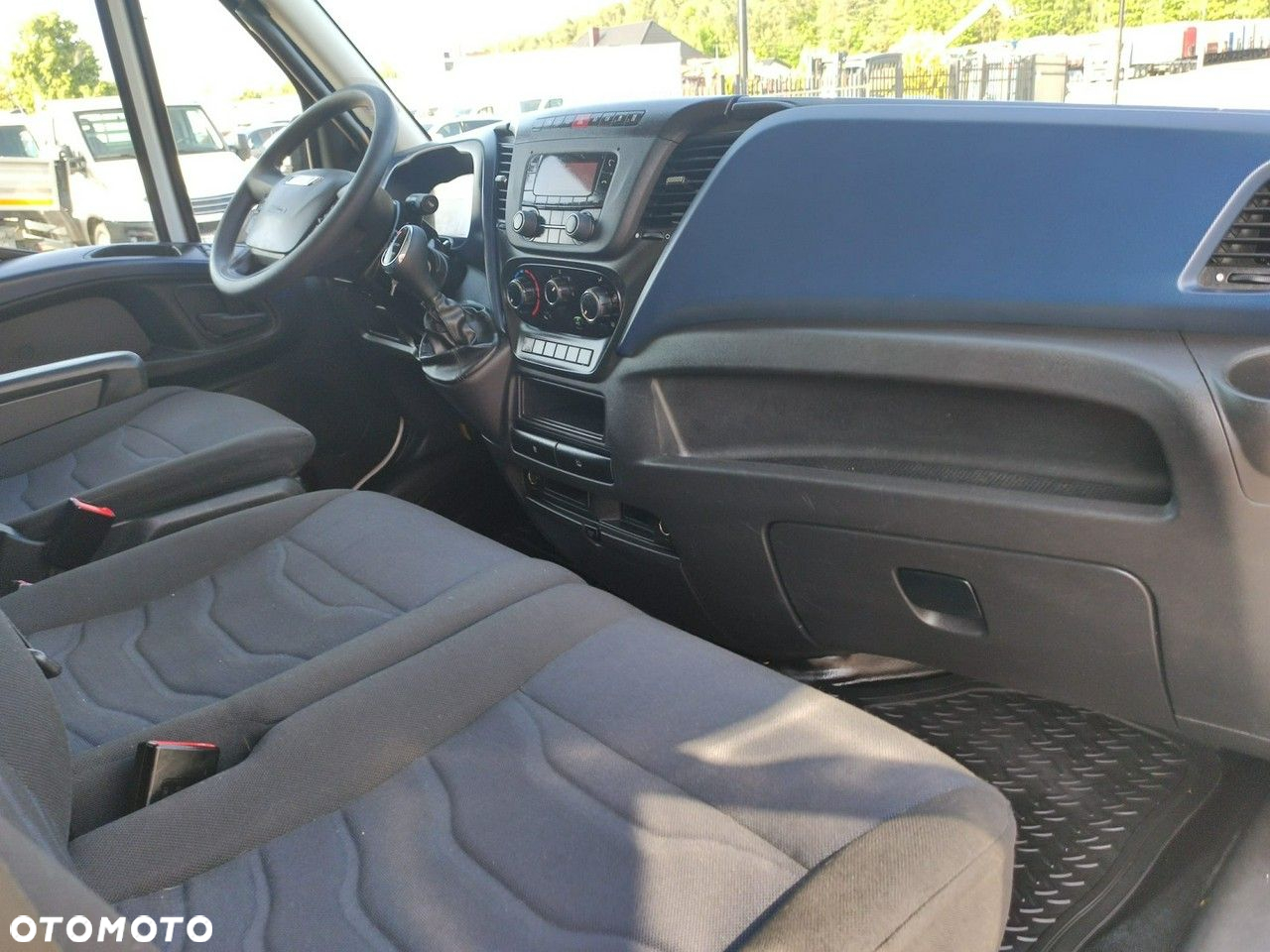 Iveco Daily 35C14 - 27