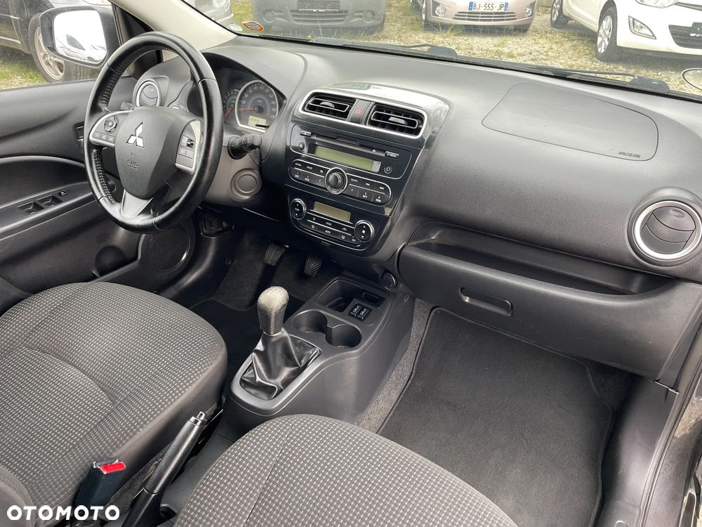 Mitsubishi Space Star 1.2 Intense - 19
