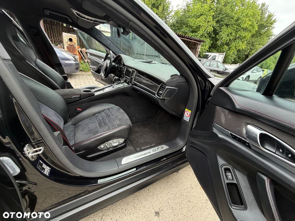 Porsche Panamera GTS - 6