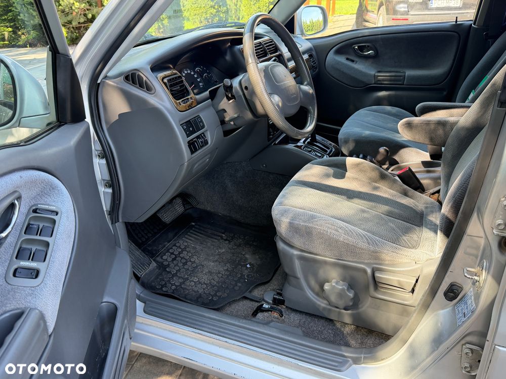 Suzuki Grand Vitara - 5
