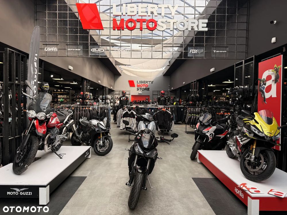 Triumph Street Triple - 2