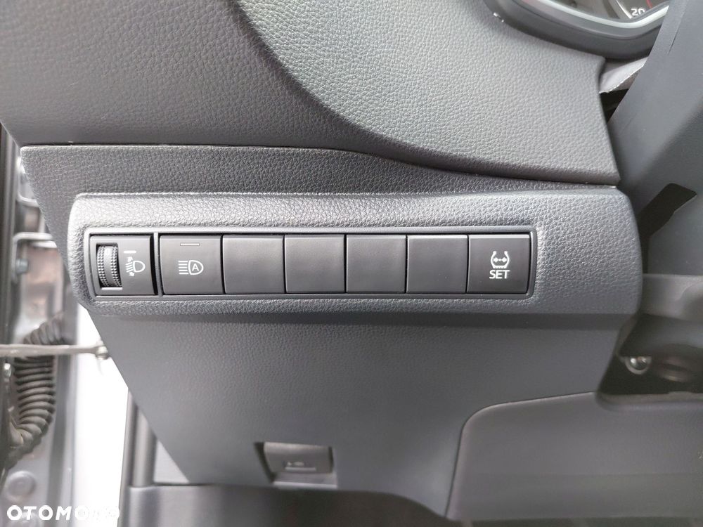Toyota Corolla - 21