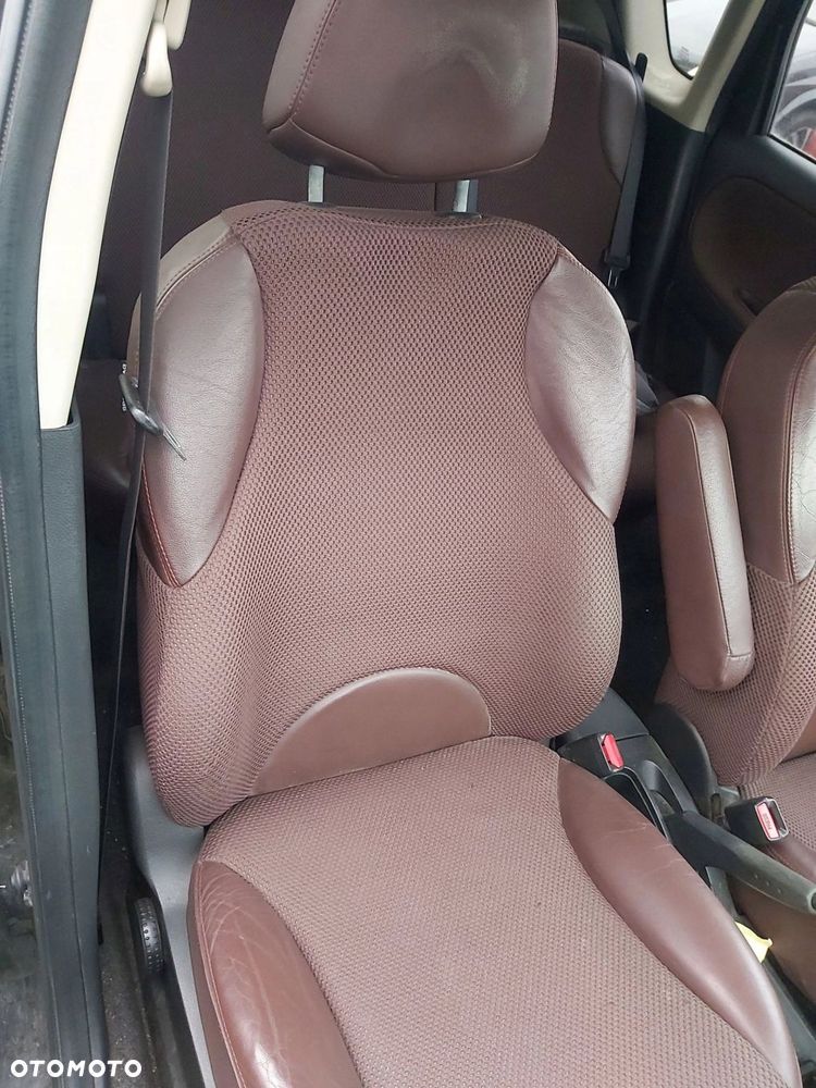 Nissan Note I E11 fotel przód tył lewy prawy kanapa komplet - 7