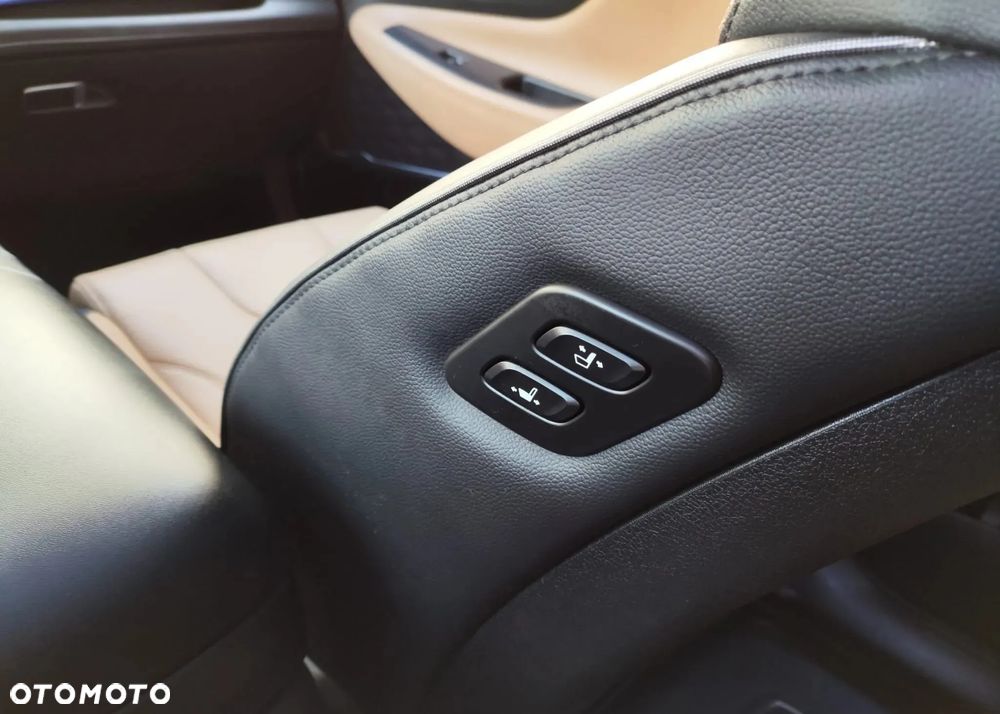 Hyundai Santa Fe 1.6 T-GDI HEV Premium 4WD - 12