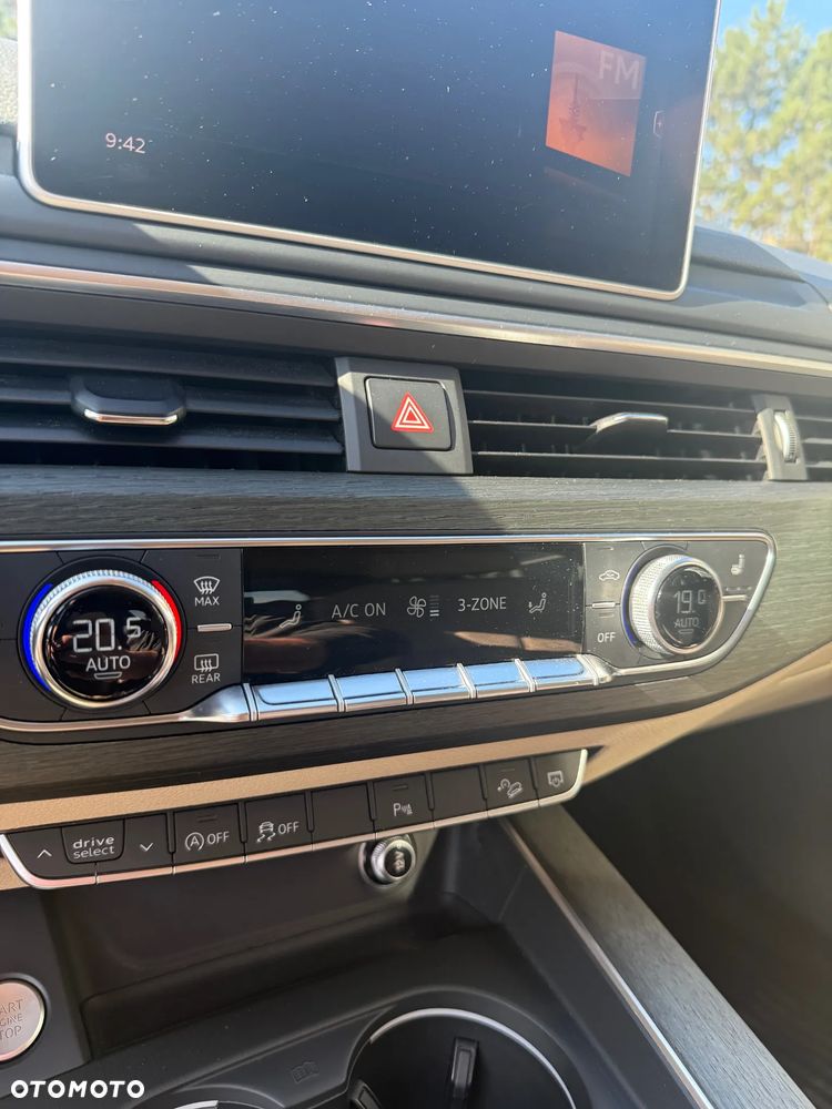 Audi A4 Allroad 2.0 TDI Quattro S tronic - 12