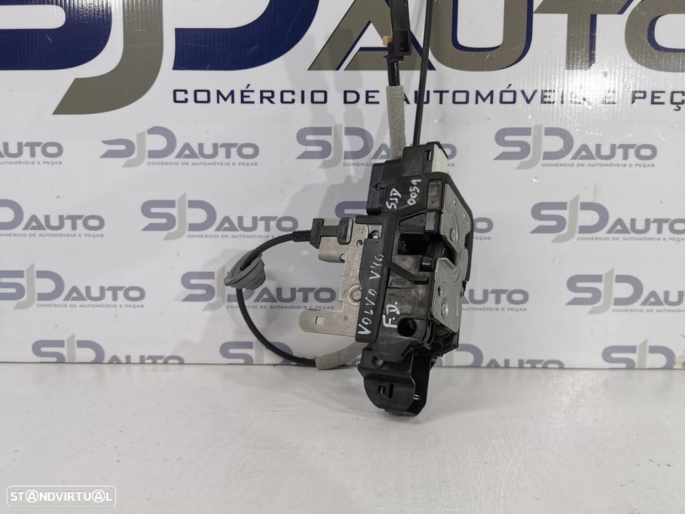 Fecho Porta Frente Direita - Volvo V40