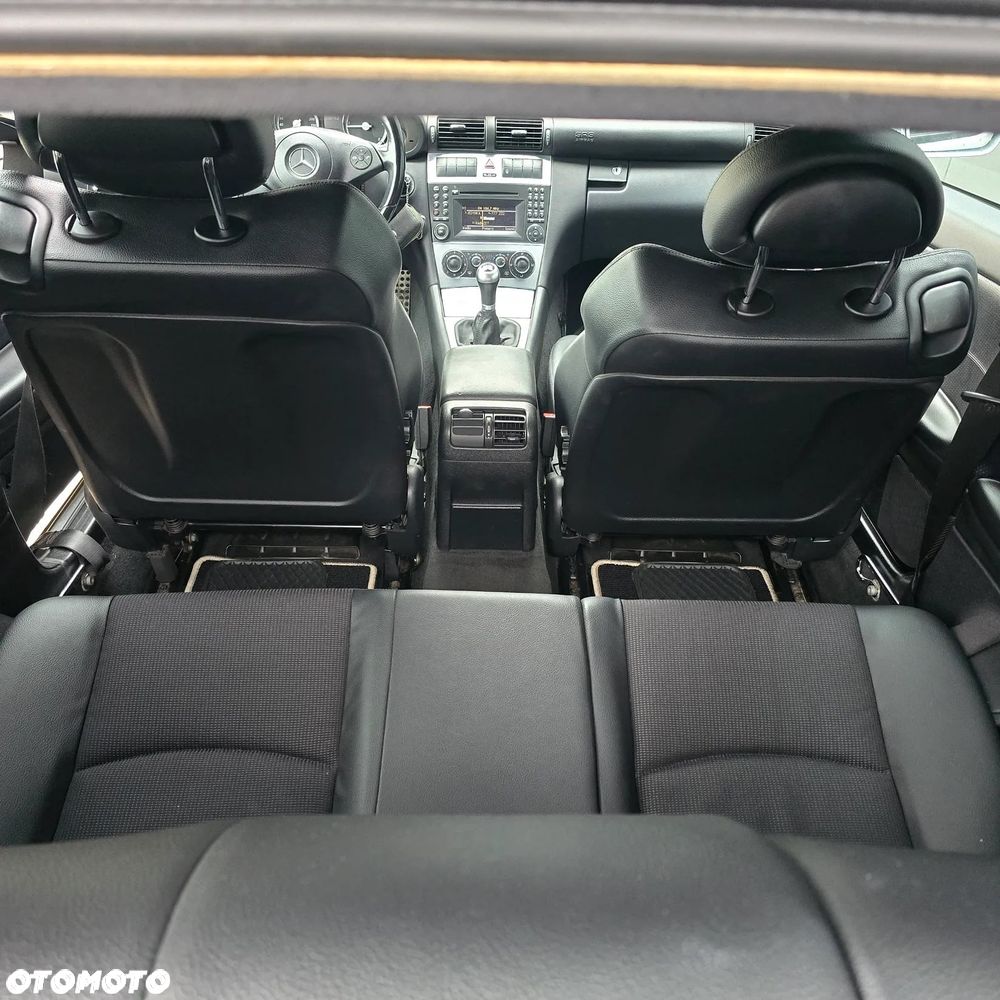 Mercedes-Benz CLC - 16