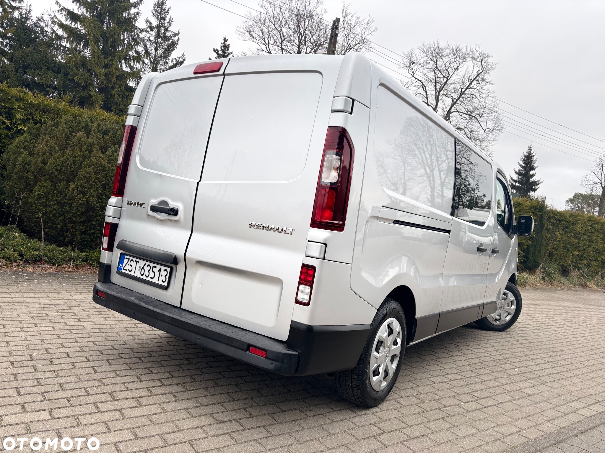 Renault TRAFIC LONG - 4