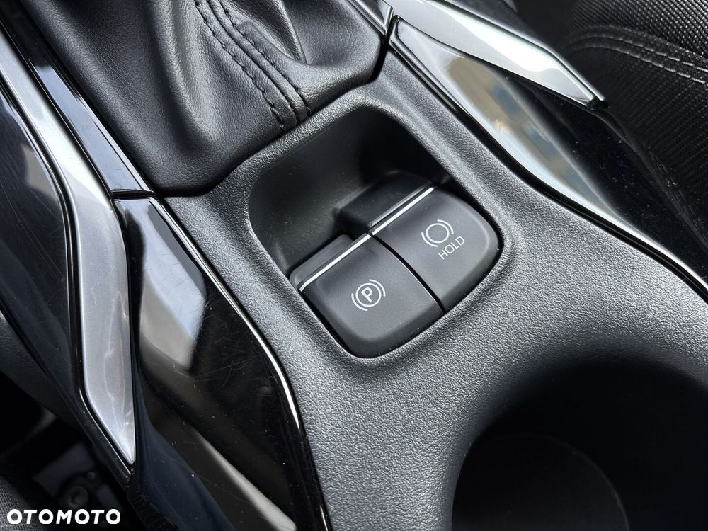 Toyota Corolla 1.8 Hybrid Comfort - 29