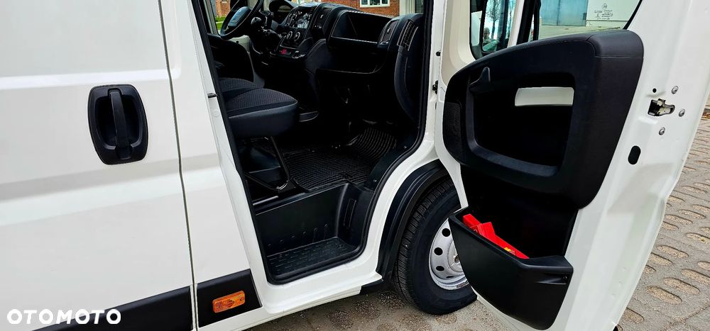 Peugeot BOXER - 17
