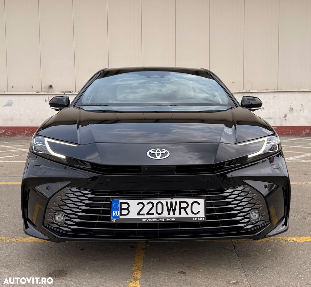 Toyota Camry 2.5 Exclusive - 3