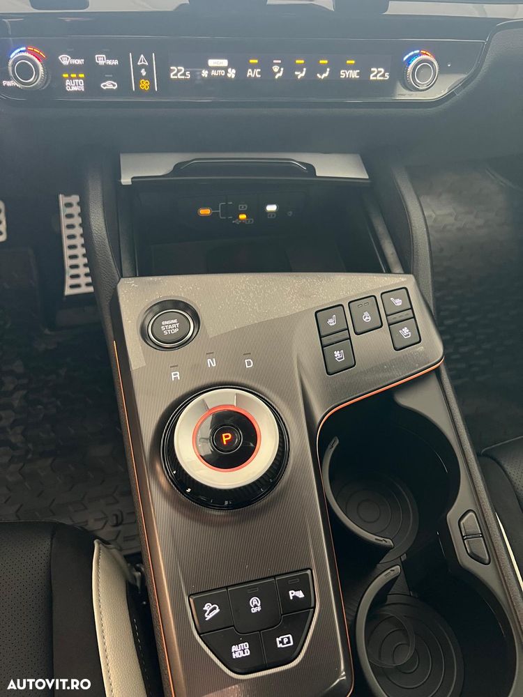 Kia Sportage PE 1.6 T-GDI 7DCT 4x2 GT Line - 13