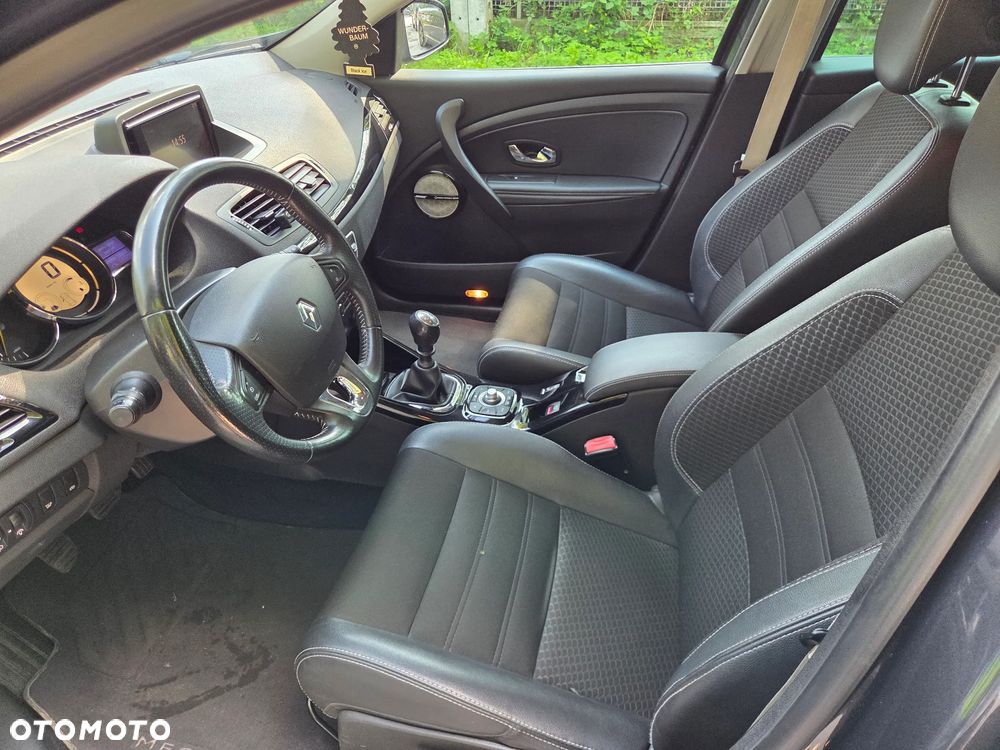 Renault Megane 1.5 dCi Bose - 12