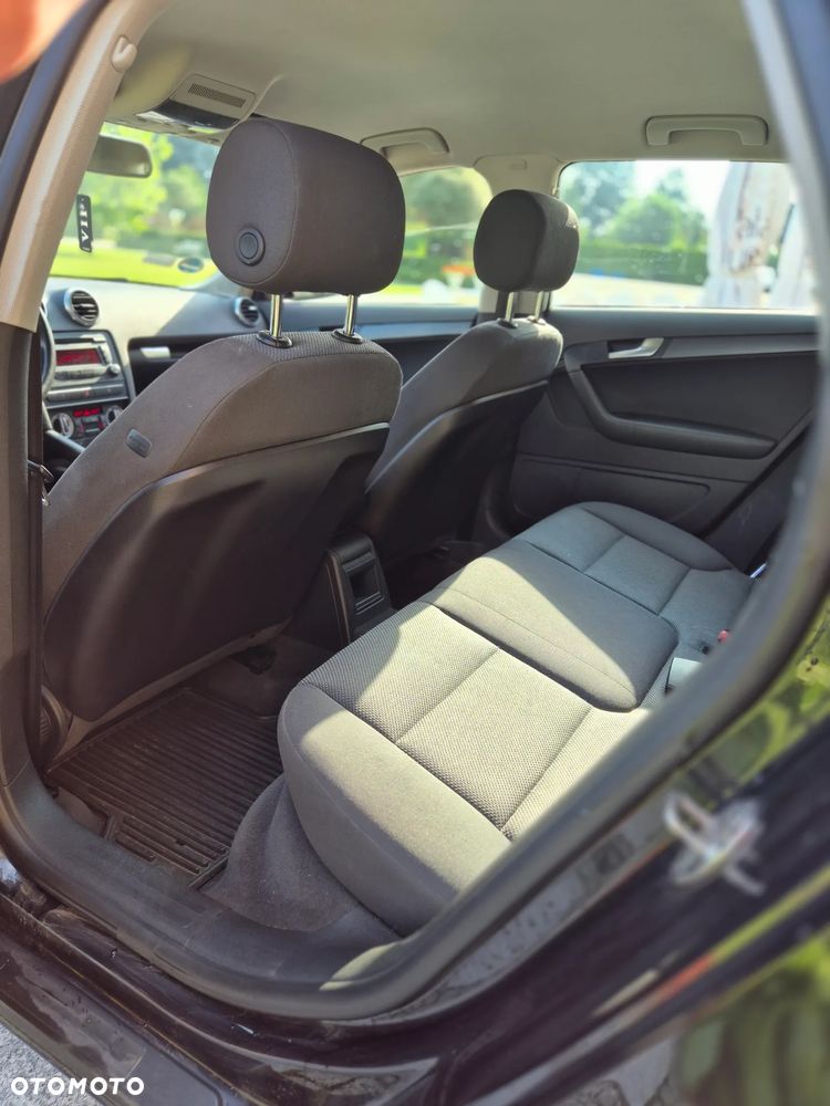 Audi A3 Sportback 1.6 Limited Edition - 13
