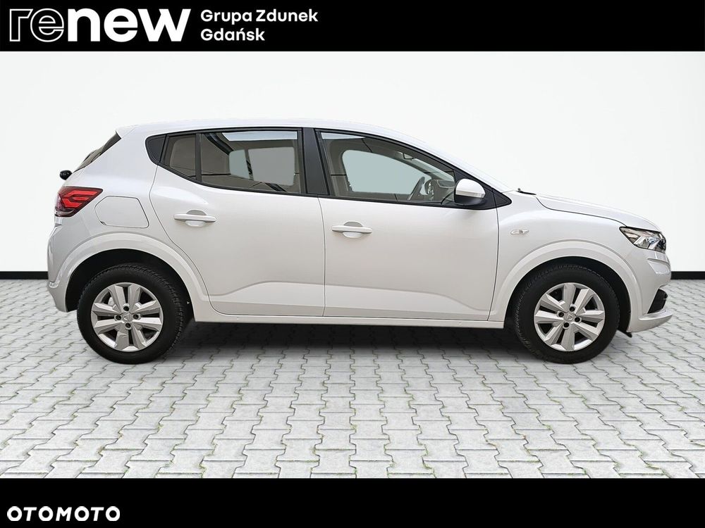 Dacia Sandero - 6