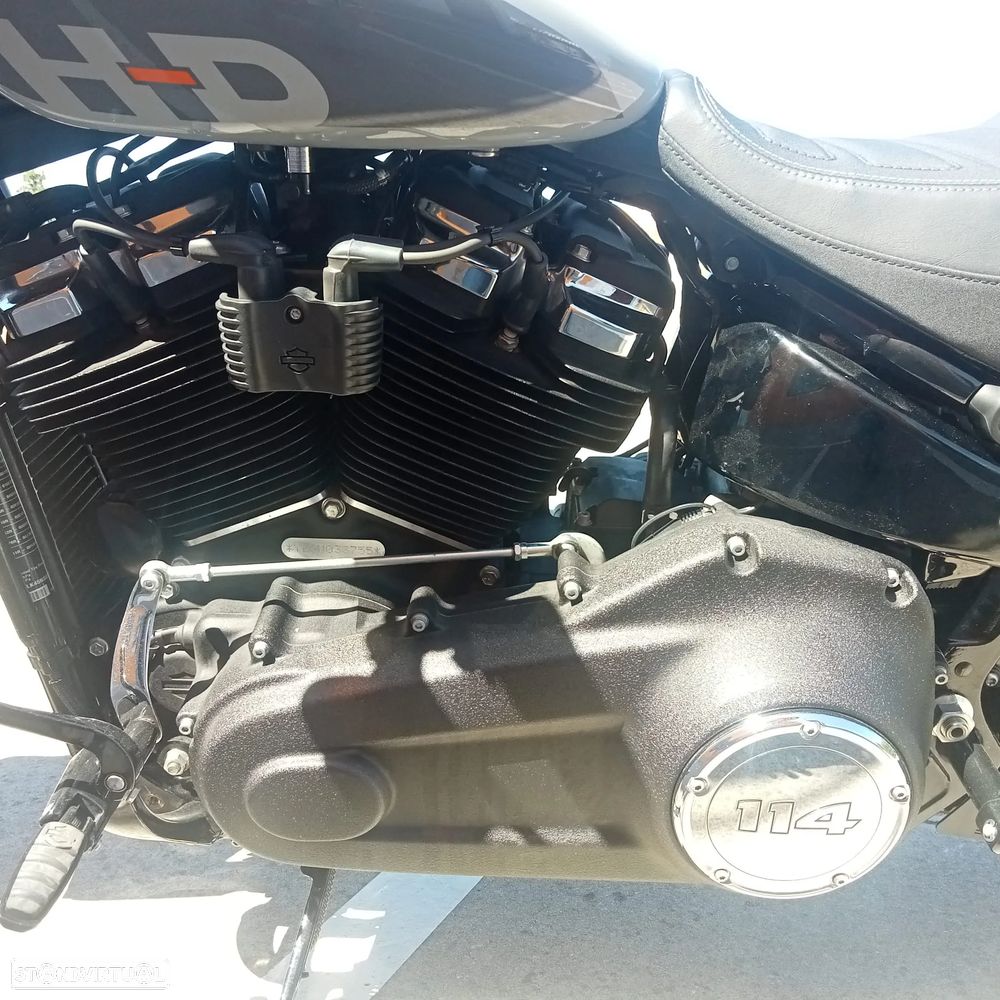 Harley-Davidson Softail FAT BOB 114 - 8