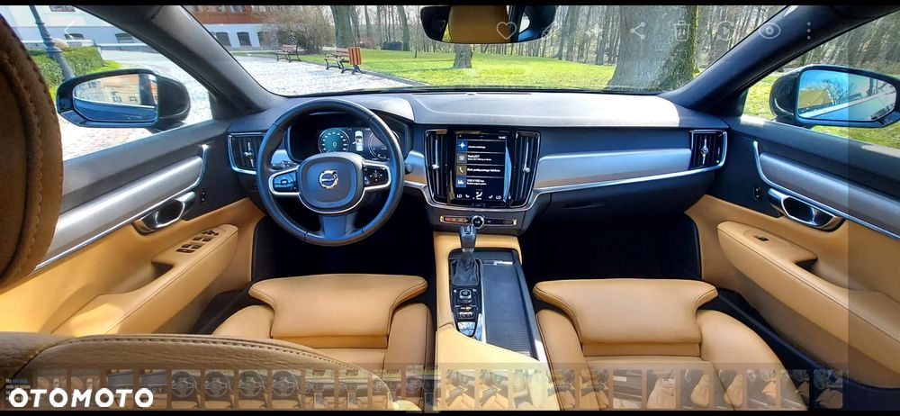 Volvo S90 T4 Momentum Pro - 11