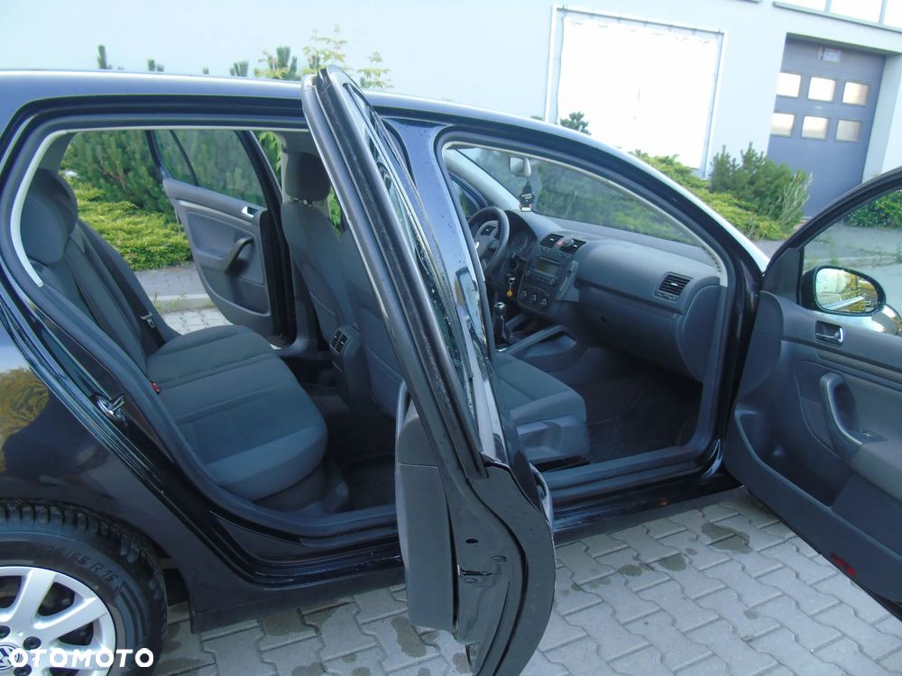 Volkswagen Golf - 13