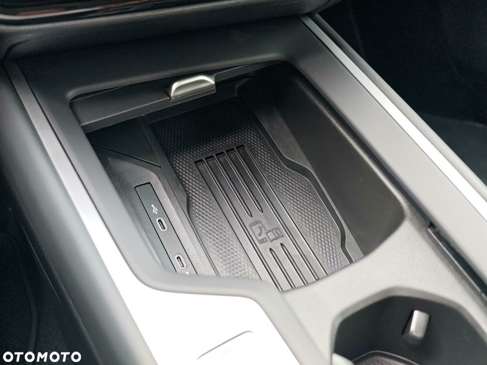 Volkswagen Passat - 21