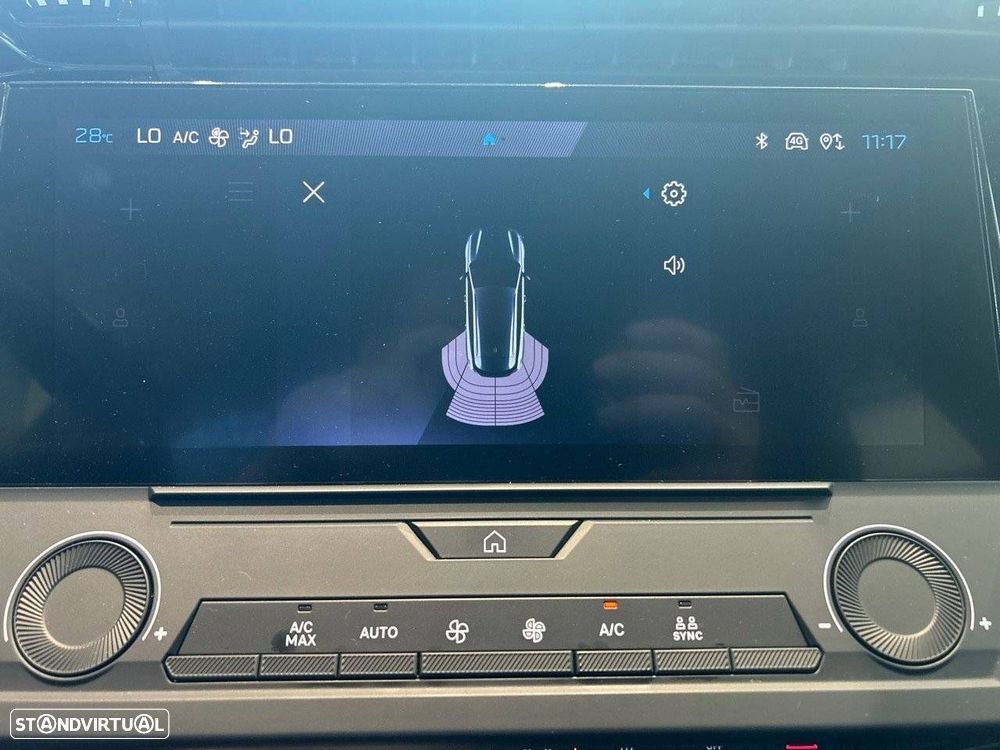 Peugeot 308 1.2 Hybrid Style e-DCS6 - 23