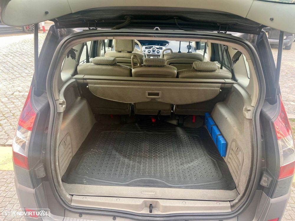 Renault Grand Scénic 1.5 dCi Privilège - 27