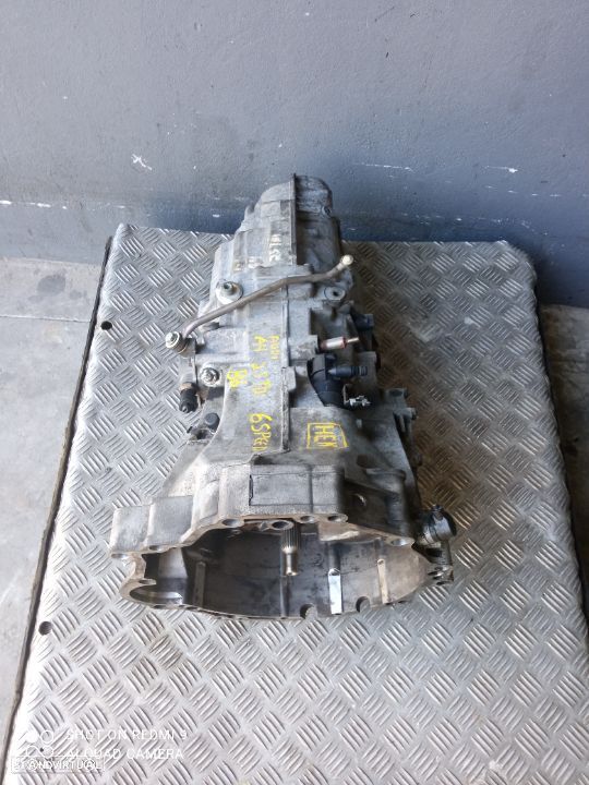 Caixa de 6 velocidades Audi A4 B6 2.5TDI REF: HEN - 7