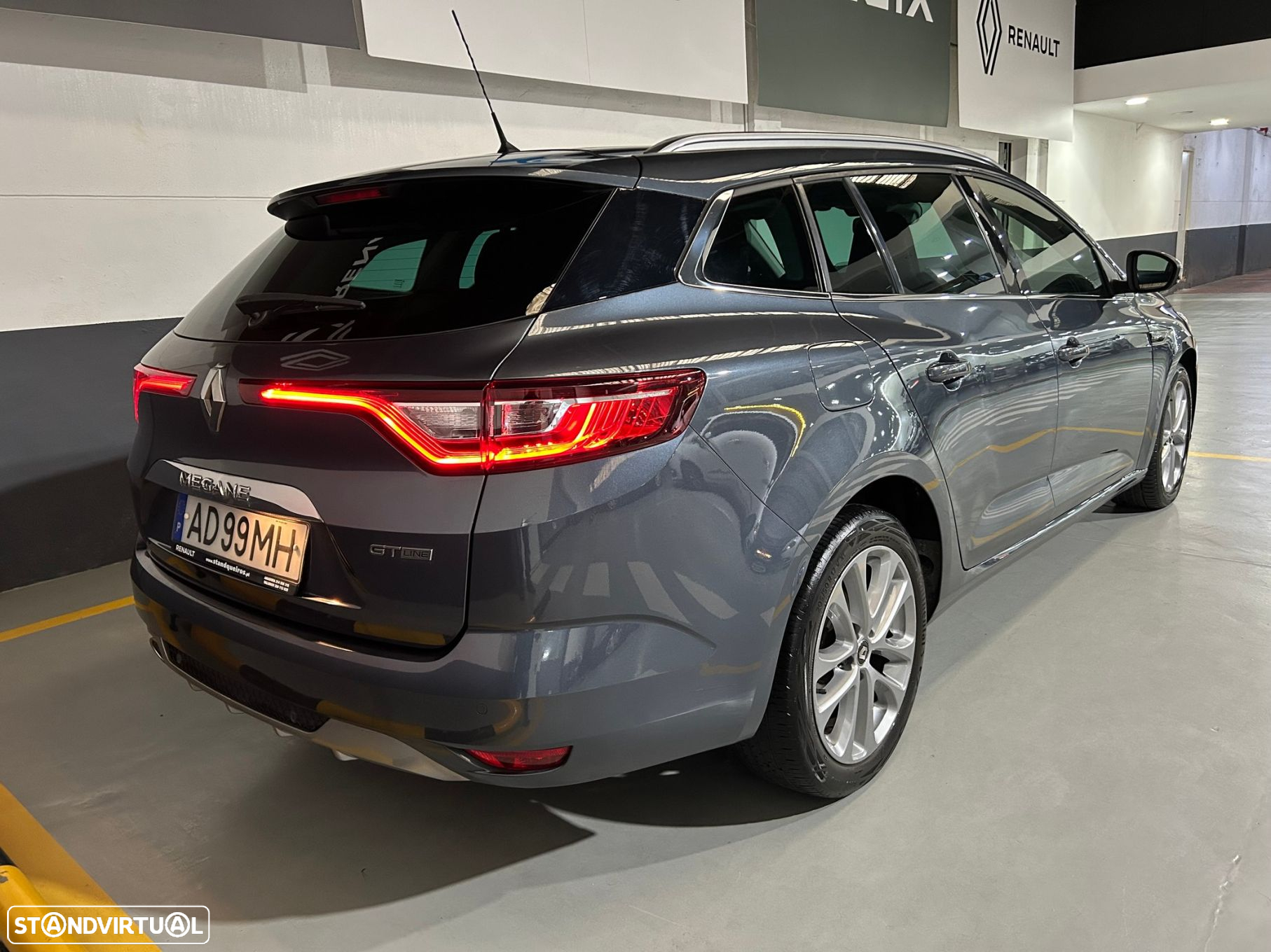 Renault Mégane Sport Tourer 1.5 Blue dCi GT Line - 9