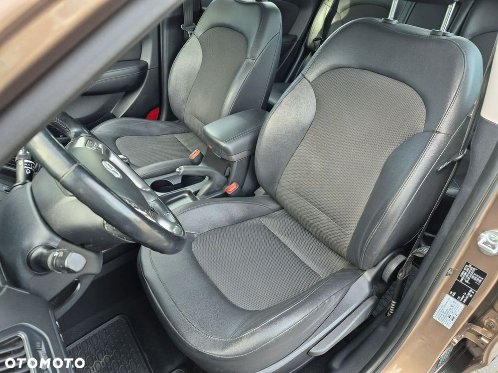 Hyundai ix35 1.6 GDI Premium 2WD - 11