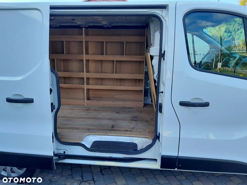Renault TRAFIC - 10