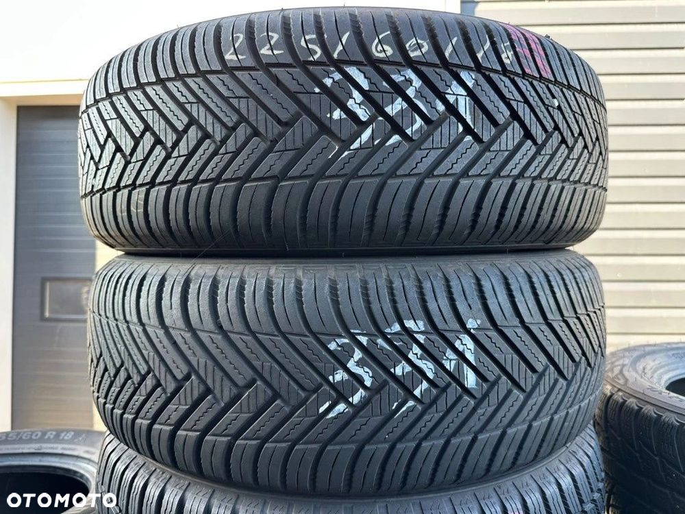 225/60r18 Hankook Kinergy 4S2_6,5mm_2szt_(331) - 2