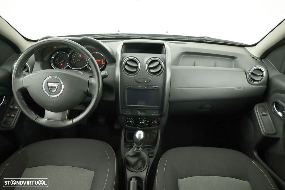 Dacia Duster 1.5 dCi SL 10 Anos - 8