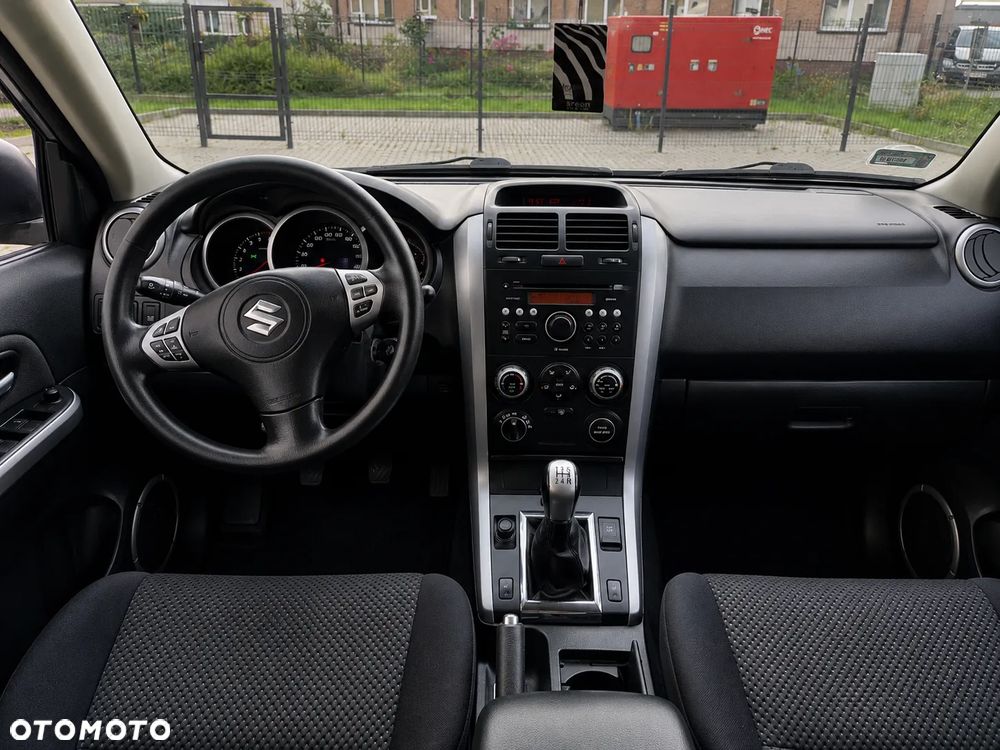 Suzuki Grand Vitara - 9