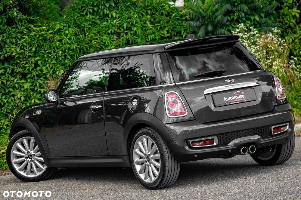 MINI Cooper S 50 Camden - 11