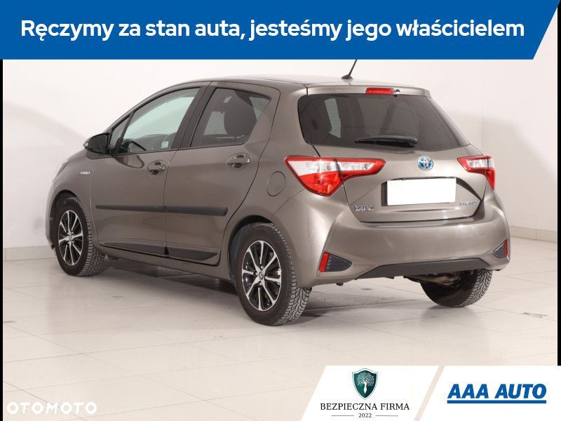 Toyota Yaris - 5