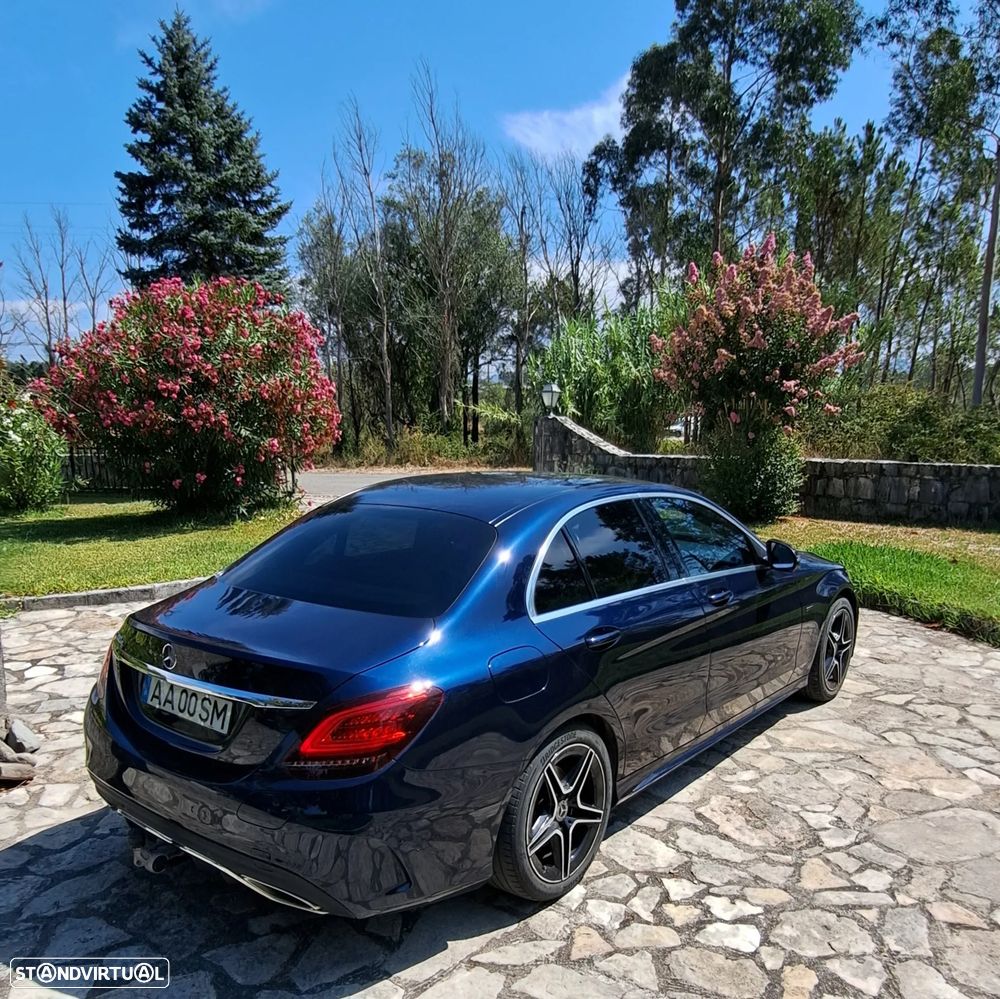 Mercedes-Benz C 300 e AMG Line - 4