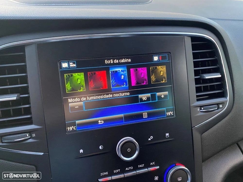 Renault Mégane Sport Tourer 1.5 Blue dCi Limited - 10