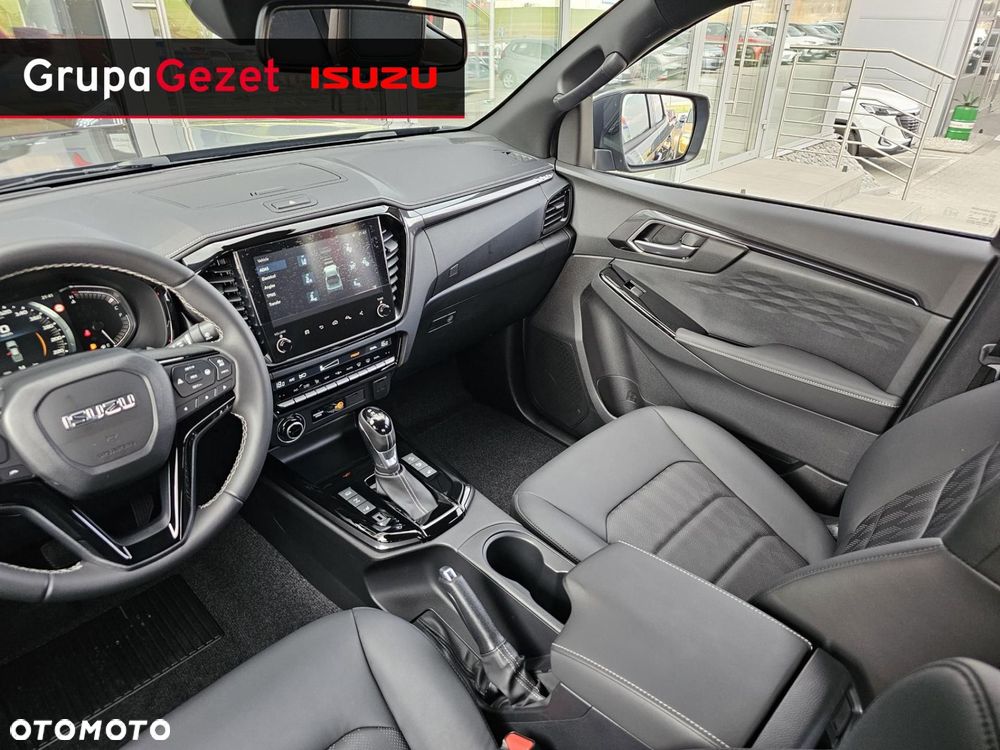 Isuzu D-Max - 9